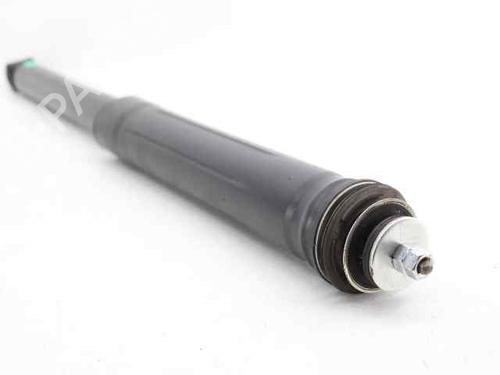 Used Right rear shock absorber TOYOTA YARIS (_P13_) 1.5 Hybrid (NHP130_, NHP130) (101 hp) 19226708