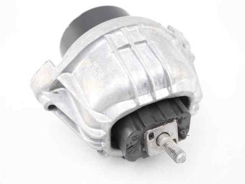 Used Engine mount BMW 1 (E87) 120 i (150 hp) 19229323