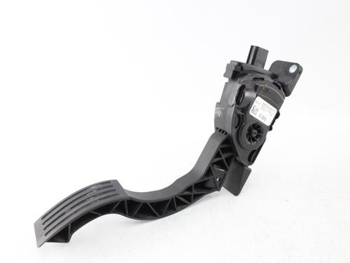 Used Pedal Pedal FORD FOCUS III 1.6 TDCi (115 hp) 40111788 40111788