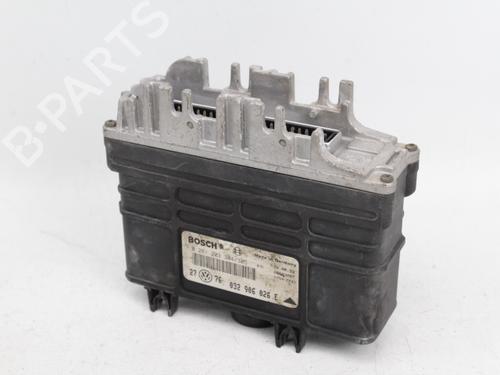 Used Engine control unit (ECU) VW GOLF III (1H1) [1989-1998]  19208634