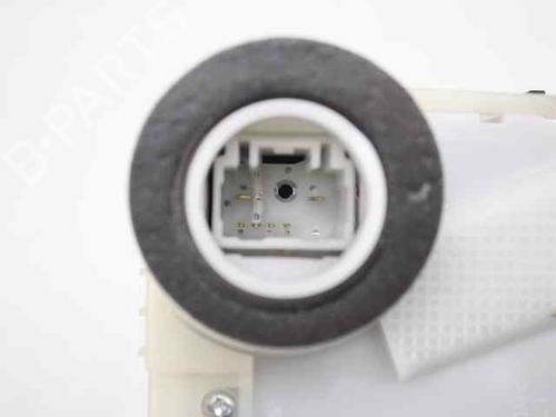 Front left lock TOYOTA YARIS (_P9_) 1.4 D-4D (NLP90_, NLP90R) | BP19244595C98 