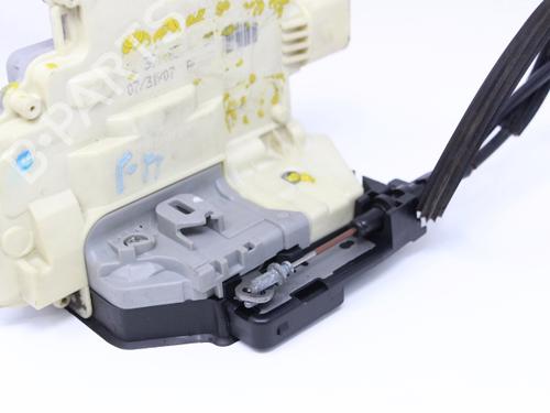 Front right lock VW PASSAT B6 (3C2) 2.0 TDI | BP21198104C97 