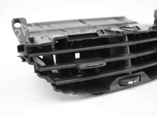 Air vent PEUGEOT 208 I (CA_, CC_) 1.2 VTI 82 | BP21830370I21 