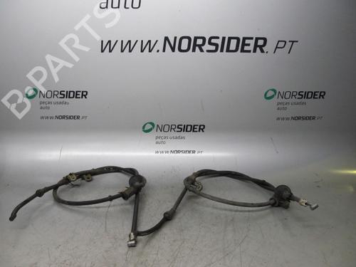Used Handbrake cable MITSUBISHI CARISMA Saloon (DA_) [1996-2006]  19187462