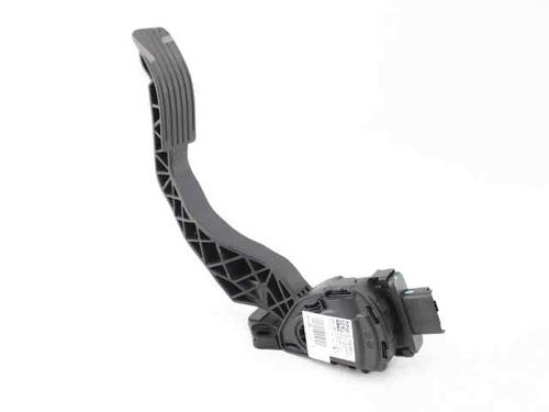 Pédale CITROËN C3 III (SX) 1.2 VTi 82 (82 hp) 32100796