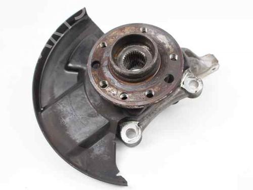 Used Right front steering knuckle OPEL VECTRA C Estate (Z02) [2003-2009]  19216251