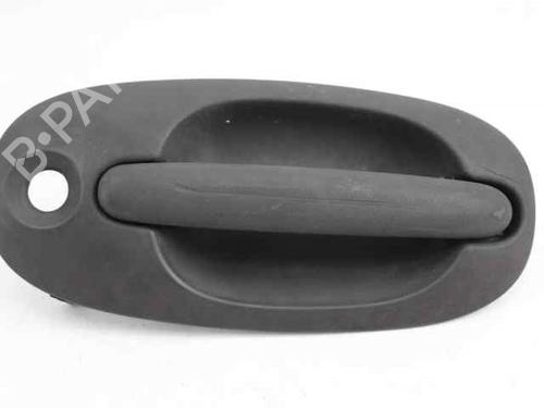 Front left exterior door handle CHRYSLER VOYAGER / GRAND VOYAGER III (GS_, NS_) 2.5 TD | BP19218075C128