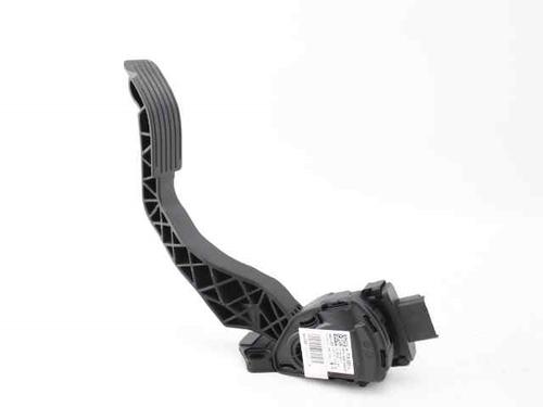 Pedal Pedal PEUGEOT 208 I (CA_, CC_) 1.6 BlueHDi 100 (100 hp) 34358091 34358091