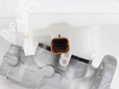 Brake master cylinder OPEL CORSA F (P2JO) 1.2 MHEV | BP32653737M77 - Image 3