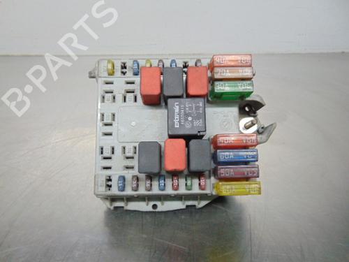 Fuse box FIAT PUNTO (188_) 1.9 DS 60 (188.031, .051, .231, .251) | BP19195354E1 
