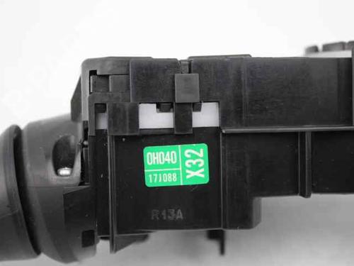 Steering column stalk PEUGEOT 108 1.0 VTi 72 | BP19242123I23 