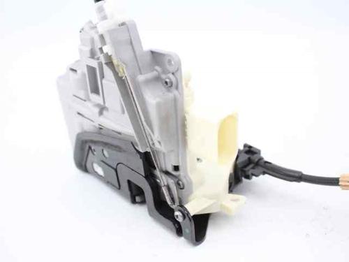 Front left lock VW PASSAT B6 (3C2) 1.6 TDI | BP21200379C98 