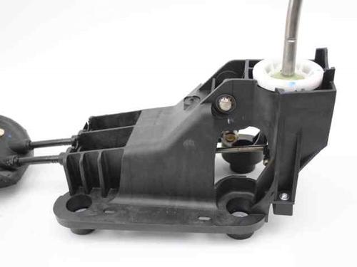 Gear lever PEUGEOT 208 I (CA_, CC_) 1.2 VTI 82 | BP21830385M90