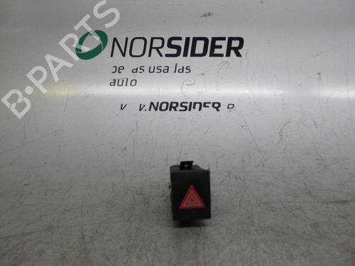 Used Warning switch VW POLO (9N_, 9A_) 1.2 12V (64 hp) 19189063