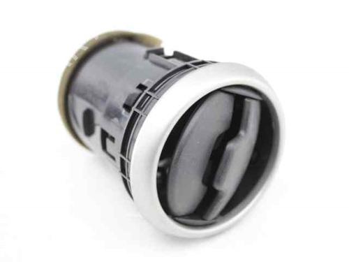 Used Air vent NISSAN QASHQAI / QASHQAI +2 I (J10, NJ10, JJ10E) [2006-2014]  19232956