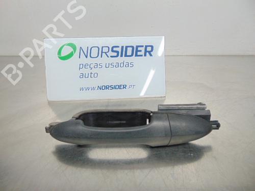 Venstre bagtil udvendigt håndtag FORD FOCUS I (DAW, DBW) 1.4 16V (75 hp) 19196107