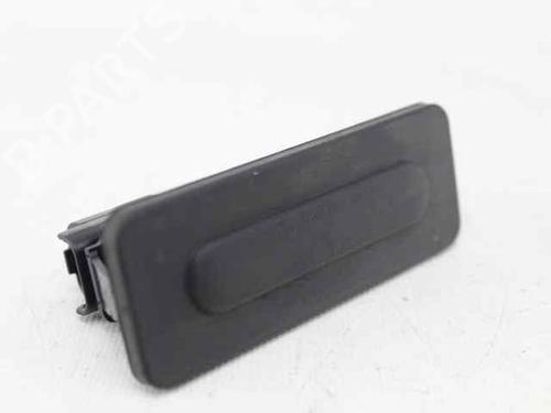 Used Tailgate handle Tailgate handle PEUGEOT 208 I (CA_, CC_) 1.2 VTI 82 (82 hp) 33836712 33836712