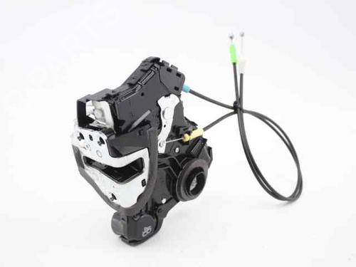 Used Front right lock TOYOTA VERSO (_R2_) 1.6 (ZGR20_, ZGR20R) (132 hp) 19238054