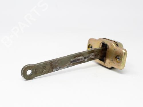 Hinge/Door check strap VOLVO V40 Estate (645) 1.8 | BP19204247C146