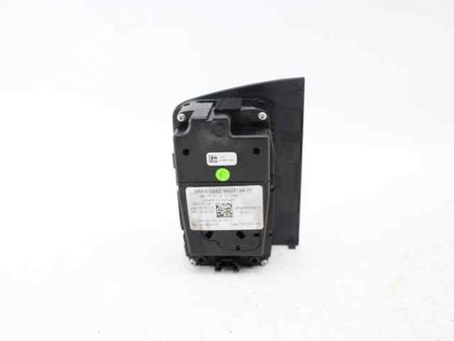 Switch BMW 1 (F40) 116 d | BP37502931I30 - Image 4