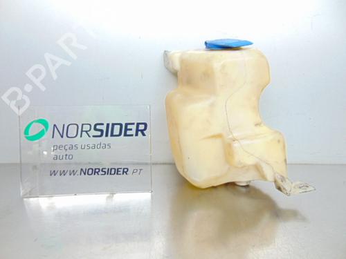 Used Windscreen washer tank VW GOLF IV (1J1) [1997-2008]  19192864