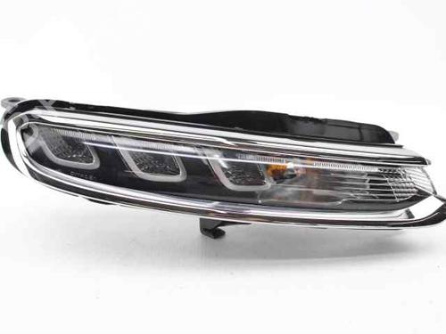 Højre positionslygte CITROËN C3 III (SX) 1.2 PureTech 82 (83 hp) 30448198