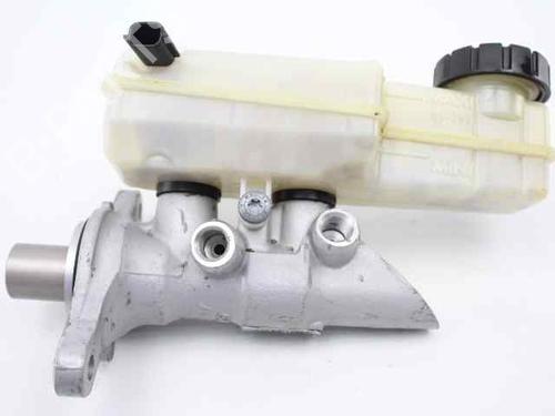 Brake master cylinder RENAULT MEGANE III Hatchback (BZ0/1_, B3_) 1.5 dCi | BP19237958M77 