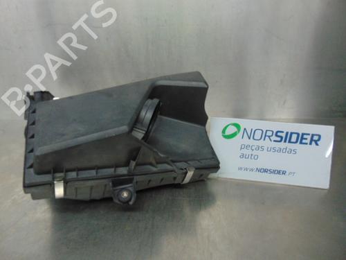 Air filter box MITSUBISHI CARISMA Saloon (DA_)  BP19196556M87