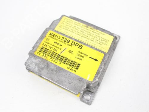 Used ECU airbags MITSUBISHI CARISMA Saloon (DA_) [1996-2006]  19215577
