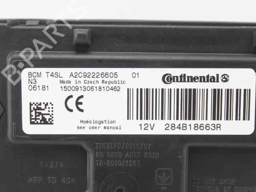 Skrzynka bezpieczników RENAULT CLIO IV (BH_) 0.9 TCe 90 (BHNF, BHMA, BHMH, BHJK, BHJR) | BP29986917E1 