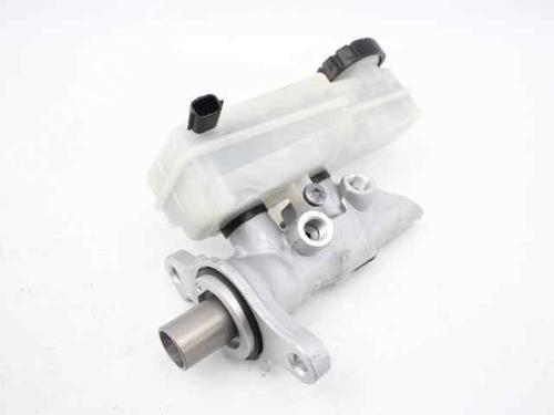 Used Brake master cylinder RENAULT MEGANE III Hatchback (BZ0/1_, B3_) 1.5 dCi (BZ1G, BZ1W, BZ0R) (95 hp) 19239222