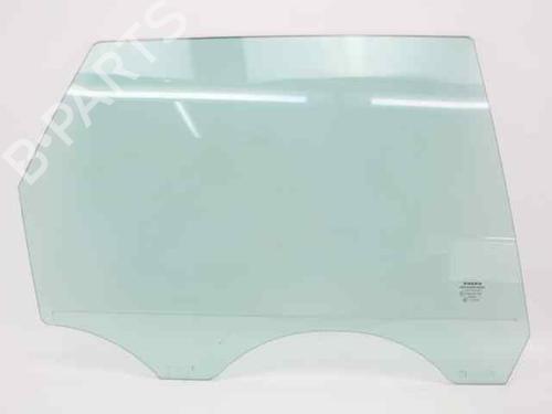 Rear right door window VOLVO V50 (545) D2 30674295