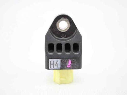 Used Electronic module TOYOTA YARIS (_P13_) 1.5 Hybrid (NHP130_, NHP130) (101 hp) 19226628
