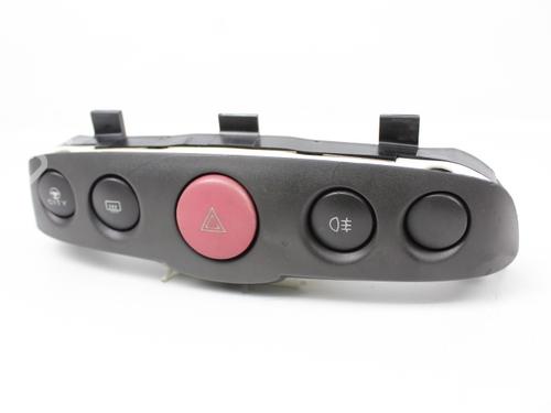 Used Switch FIAT PUNTO (188_) 1.9 DS 60 (188.031, .051, .231, .251) (60 hp) 19196863