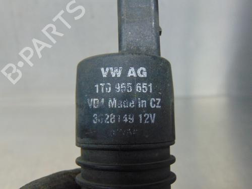 Washer pump VW PASSAT B6 (3C2) 2.0 TDI | BP21198124E24 