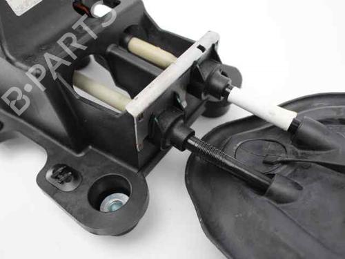 Gear lever PEUGEOT 208 II (UB_, UP_, UW_, UJ_) 1.2 PureTech 75 | BP19640057M90 