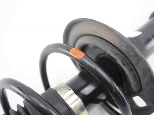 Right front shock absorber TOYOTA YARIS (_P13_) 1.3 (NSP130_, NSP130) | BP19238908M17 