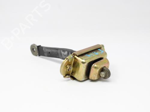 Used Hinge/Door check strap VOLVO S40 I (644) 1.9 DI (95 hp) 19204117