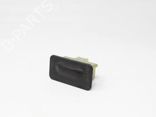 Used Tailgate handle RENAULT LAGUNA II Grandtour (KG0/1_) 1.9 dCi (KG0G) (120 hp) 19204473