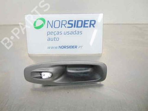 Used Right front window switch HYUNDAI ACCENT II Saloon (LC) 1.3 (86 hp) 21197974