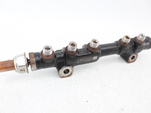 Used Injection rail Injection rail PEUGEOT 308 SW II (LC_, LJ_, LR_, LX_, L4_) 1.6 BlueHDi 120 (120 hp) 40240269 40240269