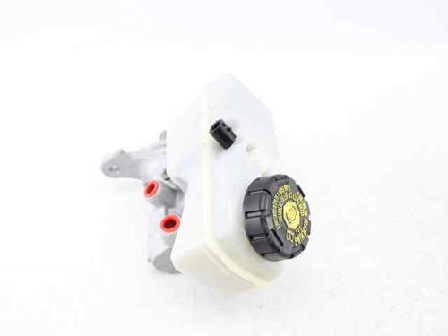 Brake master cylinder RENAULT CAPTUR I (J5_, H5_) 0.9 TCe 90 | BP39542799M77 - Image 3