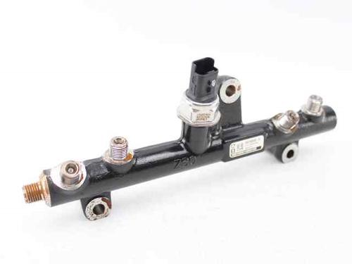 Used Injection rail PEUGEOT 508 SW I (8E_) 2.0 HDi RXH Hybrid4 (200 hp) 27666896