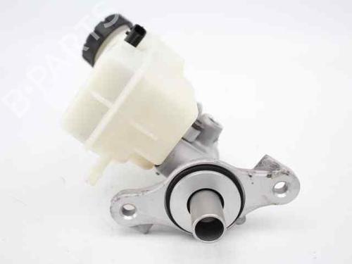 Brake master cylinder DACIA SANDERO II 1.5 dCi 75 / Blue dCi 75 (B8JW, B8M4, B8AH, B8M7, B8M6) | BP19237182M77 