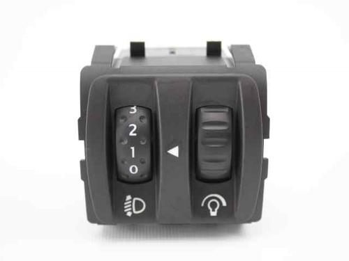 Switch RENAULT SCÉNIC III (JZ0/1_) 1.5 dCi (JZ02, JZ0R) | BP19234871I30 
