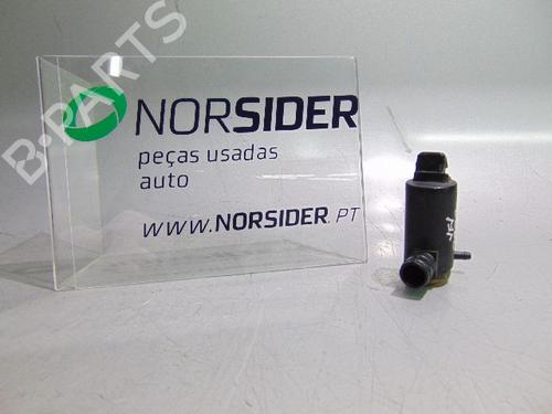 Used Washer pump FORD MONDEO I Turnier (BNP) [1993-1996]  19189448