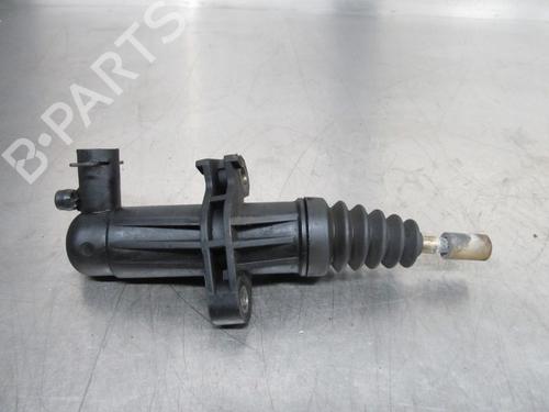 Clutch slave cylinder CITROËN JUMPER I Van (244) 2.0 HDi | BP19193088M113 