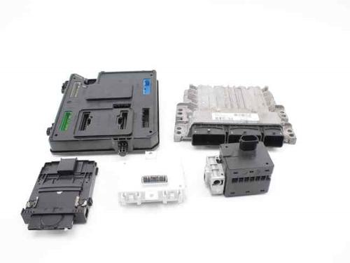 Used Electronic module RENAULT MEGANE III Grandtour (KZ0/1) 1.5 dCi (KZ09, KZ0D, KZ1G, KZ29, KZ14, KZ1W, KZ10, KZ1F,... (110 hp) 19235864