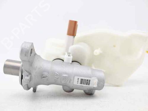 Brake master cylinder CITROËN C3 III (SX) 1.2 VTi 82 | BP32100832M77  - Image 7