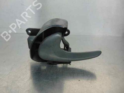 Used Front left interior door handle MERCEDES-BENZ SPRINTER 3-t Van (B903) [1995-2012]  19195696